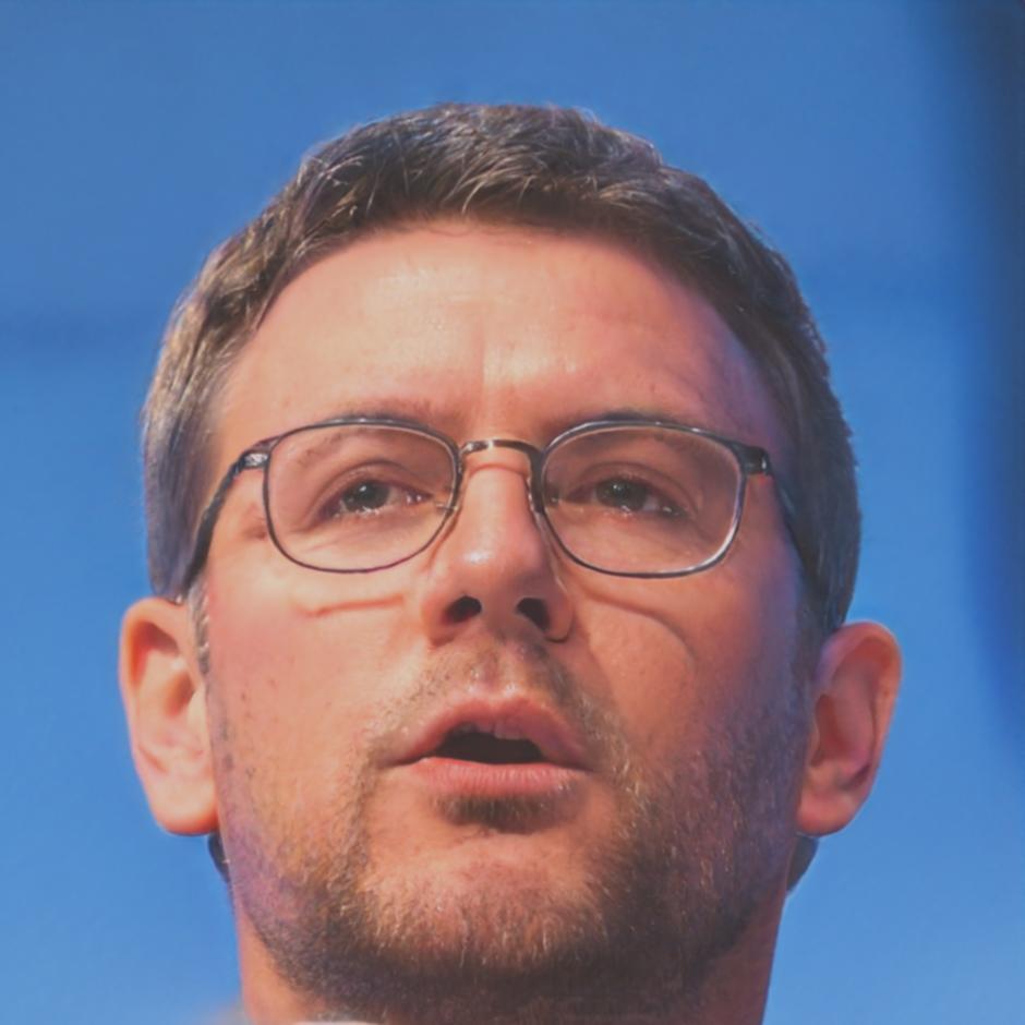 Ritratto professionale di Fabrizio Santangelo